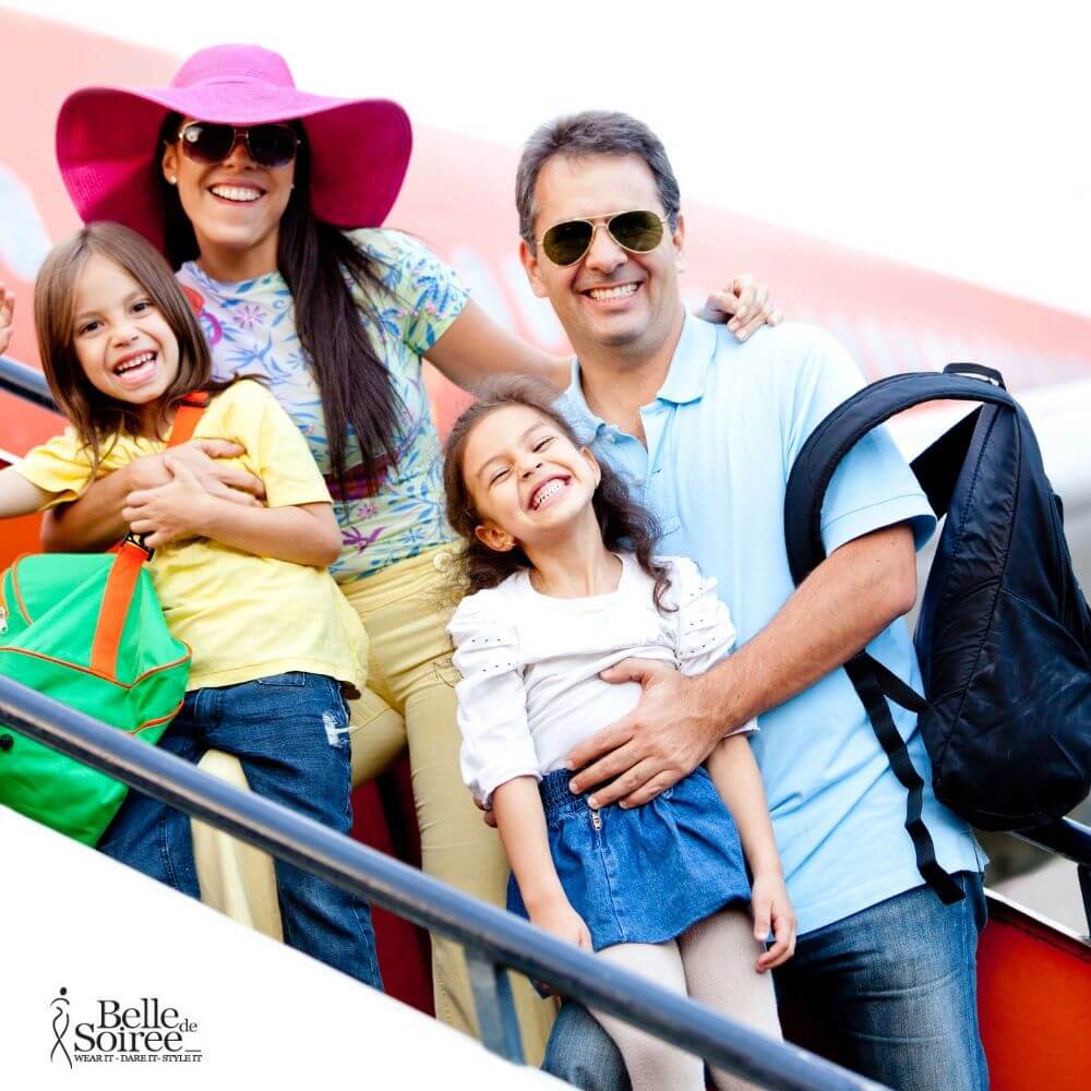 How to Pack Light for Holiday Travel