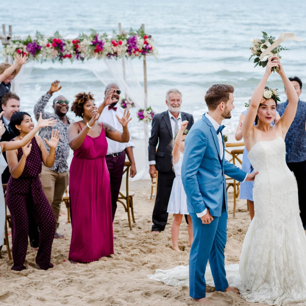 Tossing the Wedding Bouquet – Why Would You?