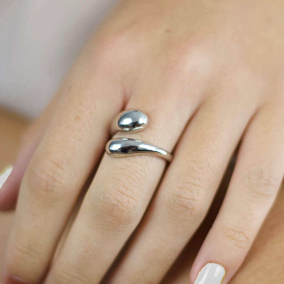 925 Sterling Silver Resizable Love Ring shown  on a model- BELLE DE SOIREE love silver ring