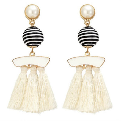 "The Fringes" Tassel Earrings- belledesoiree.com