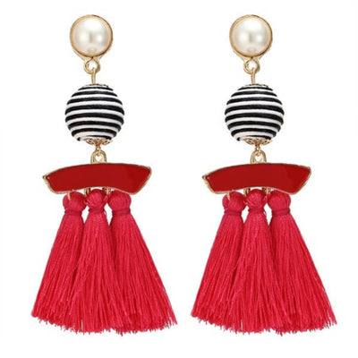 "The Fringes" Tassel Earrings- belledesoiree.com