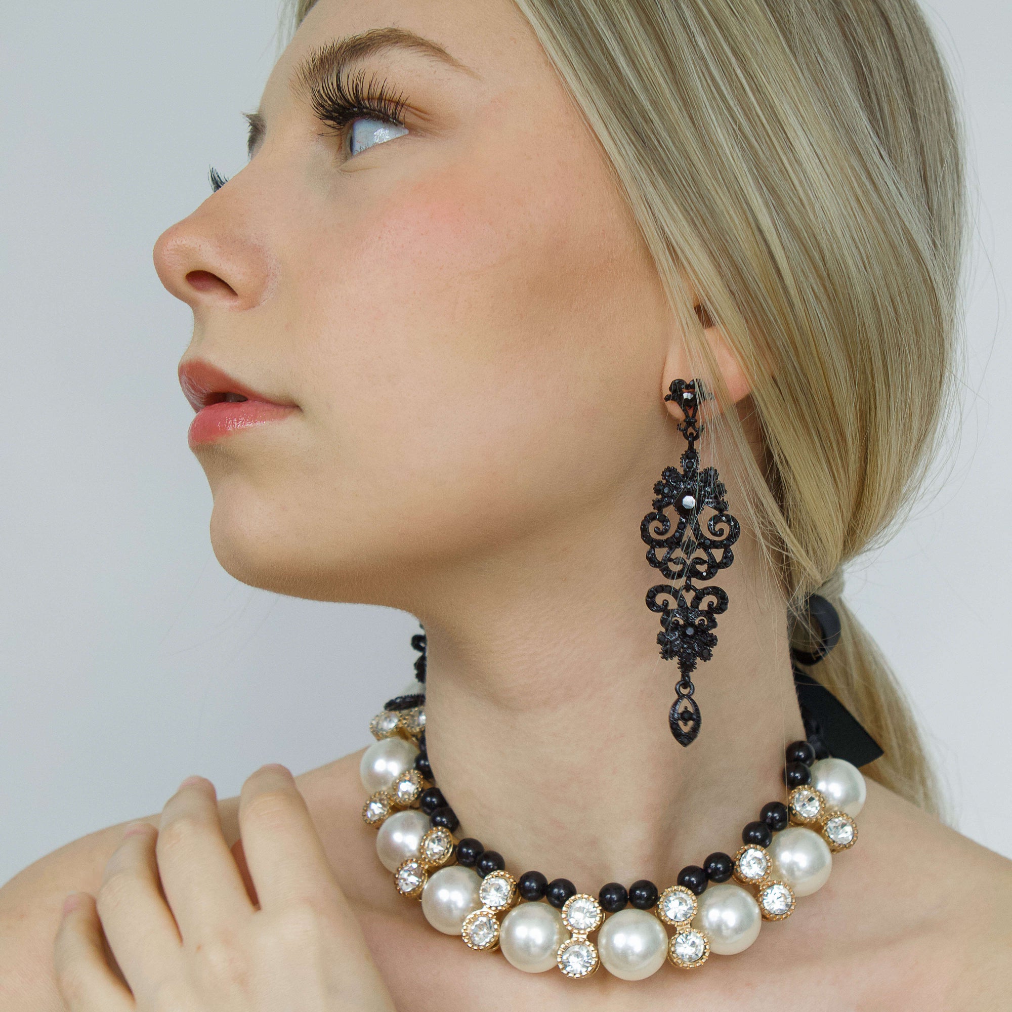 Black Pearl Choker with black Matching Crystal Earrings on a blond woman- belle de soiree earrings & matching necklace