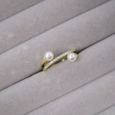 Pearl Twist Gold Ring