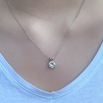 Elegant Silver Romantic Pendant Necklace
