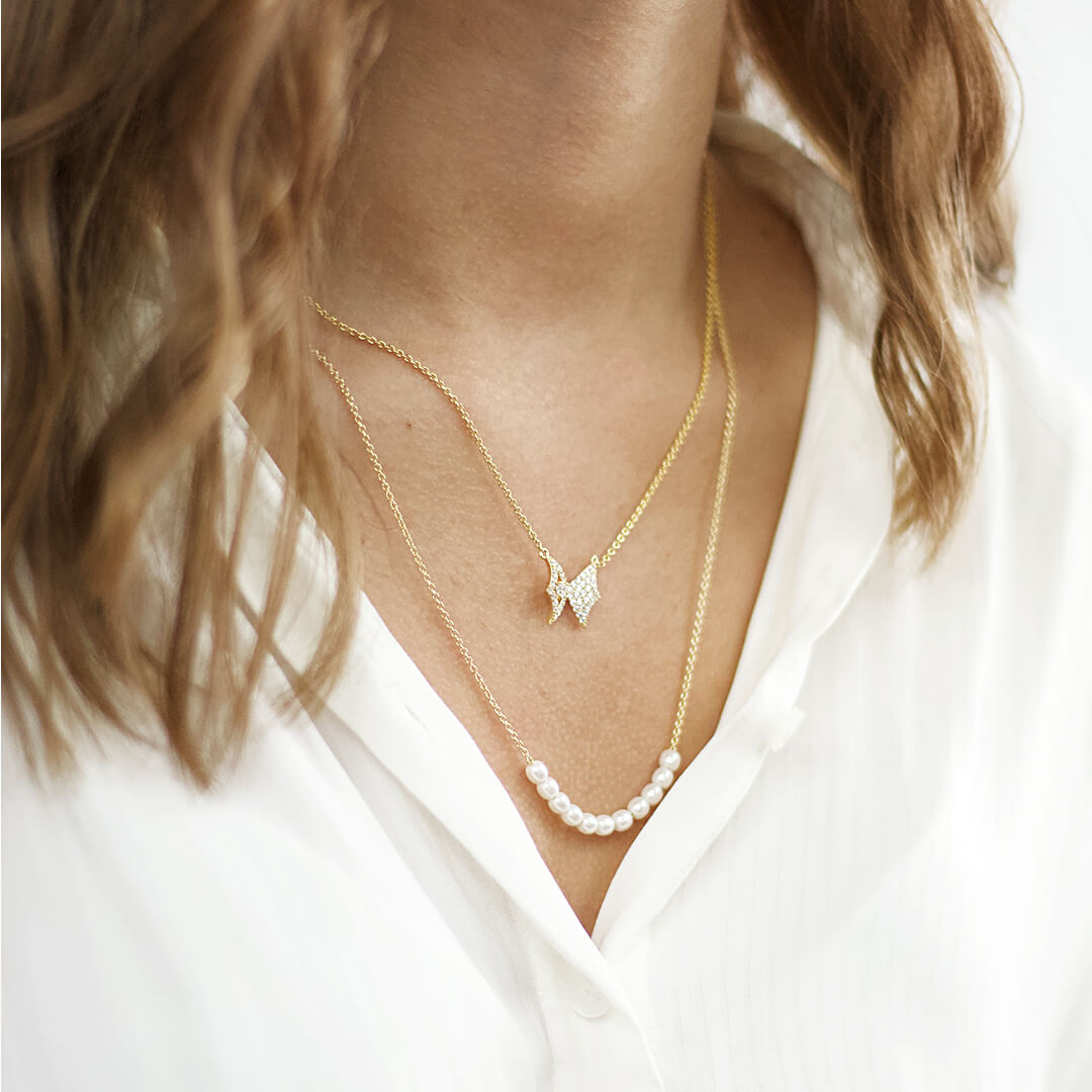Double Layered Chain Necklace shown by a model- BELLE DE SOIREE Ithaca pendant